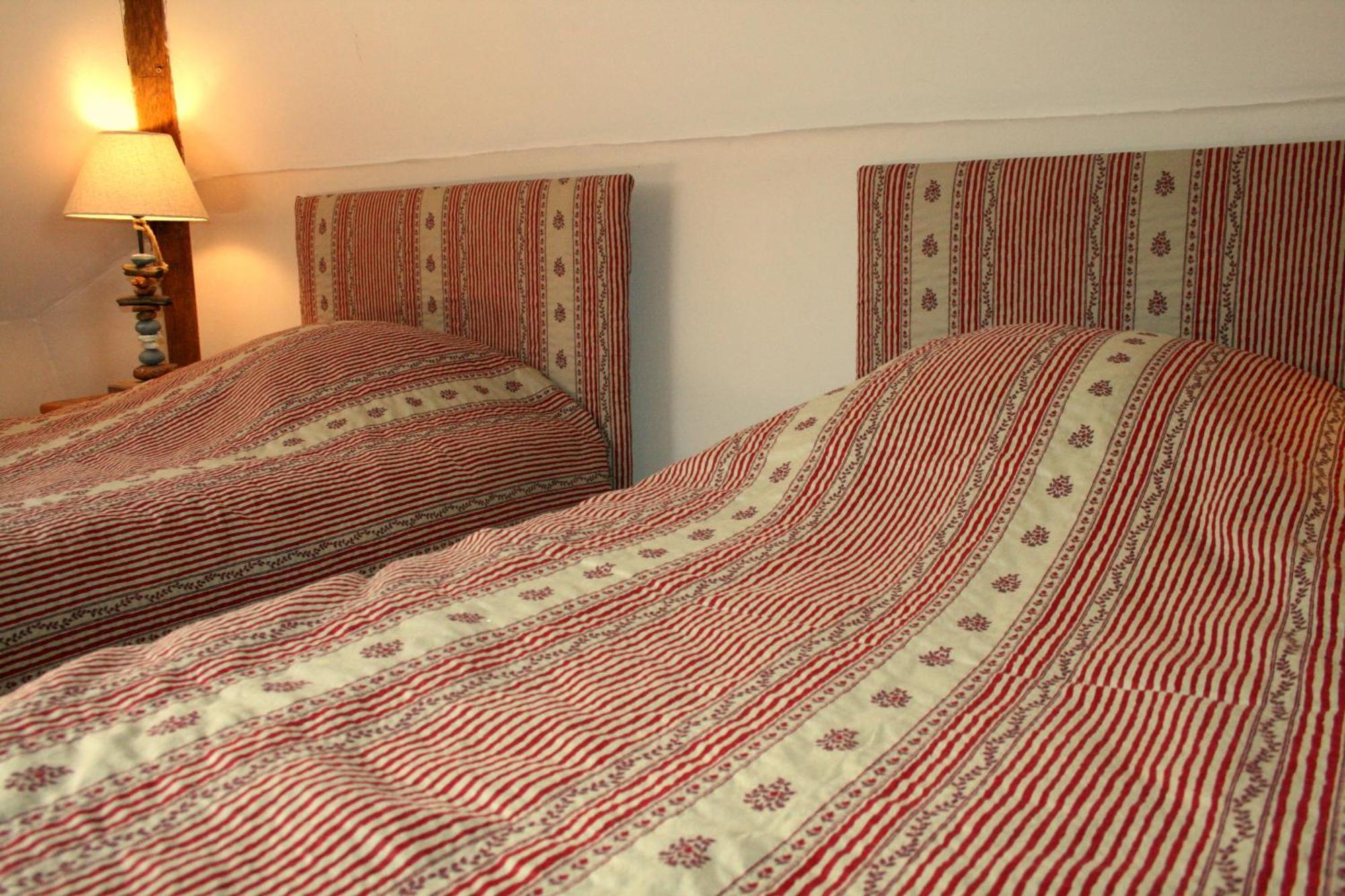 Chambres D'Hotes Du Jay La Guerche-sur-l'Aubois 外观 照片